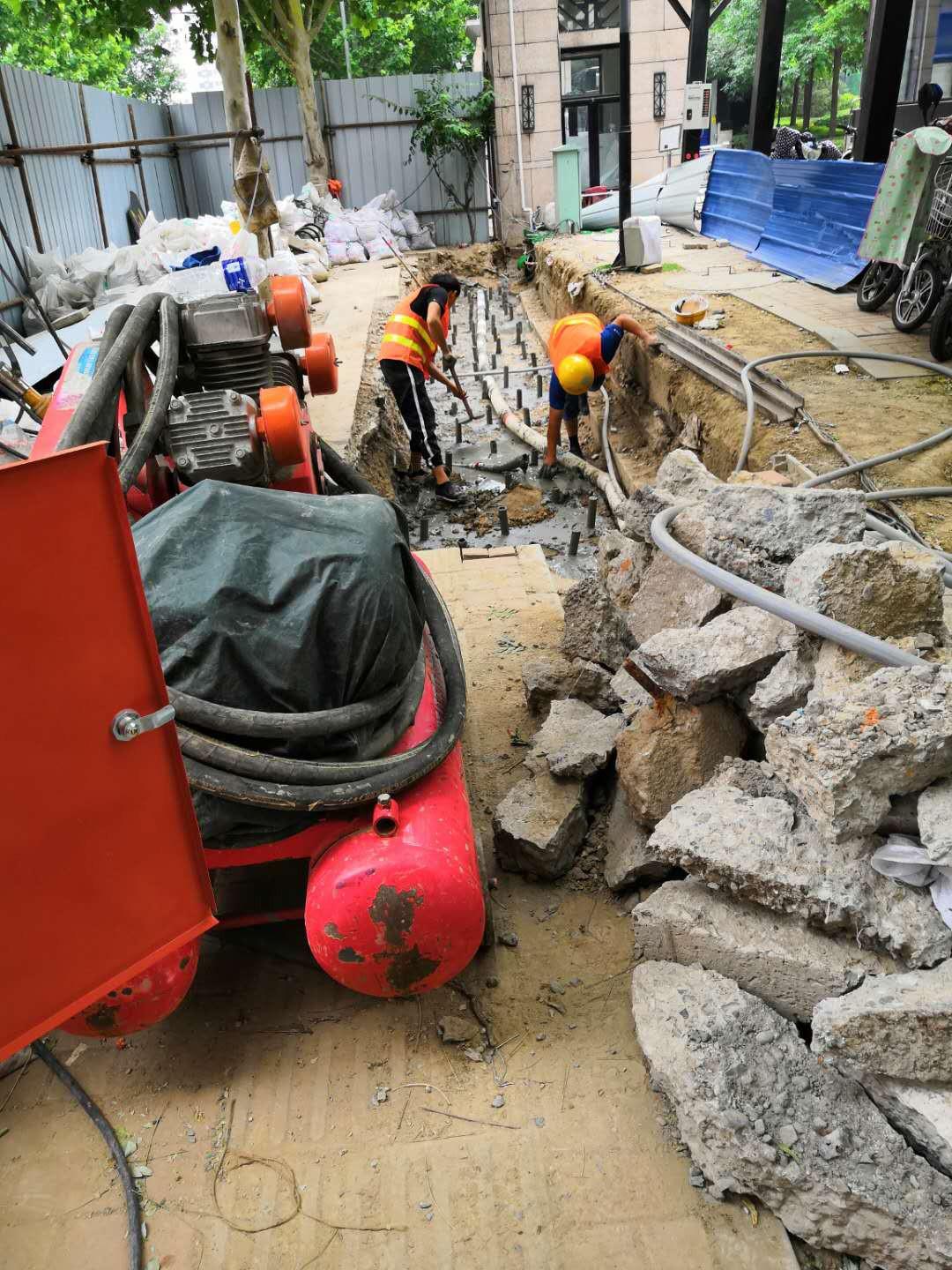 沙湖原种场地基加固解决房子的地基下沉问题