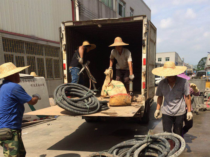 沙湖原种场一部件厂房地基出现下沉注浆加固